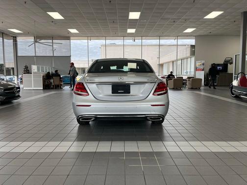 2018 Mercedes-Benz E-Class 4MATIC