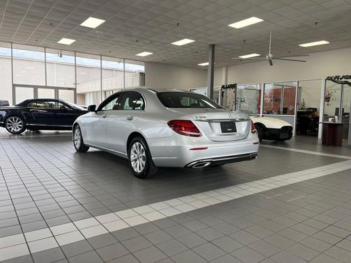 2018 Mercedes-Benz E-Class 4MATIC