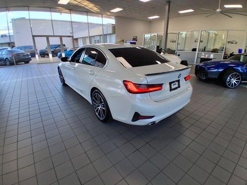 2020 BMW 330 330i