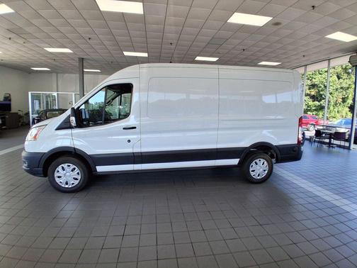 2020 Ford Transit-250 Base
