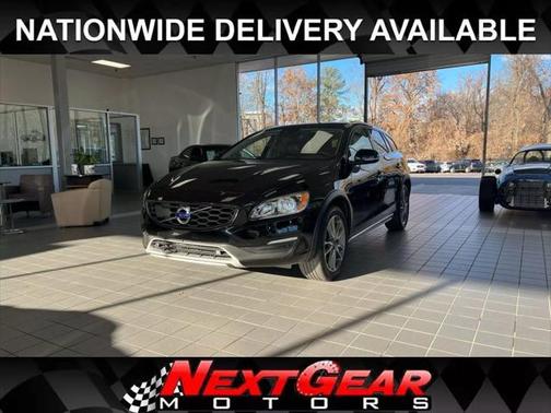 2017 Volvo V60 Cross Country T5
