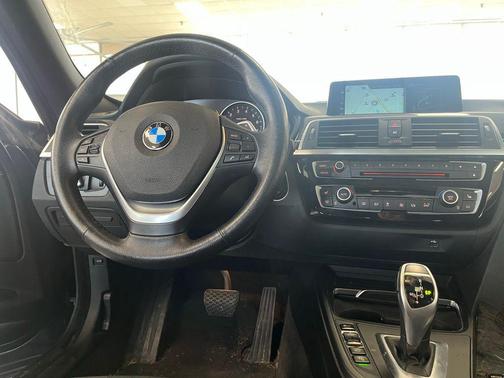 2017 BMW 330 Gran Turismo xDrive