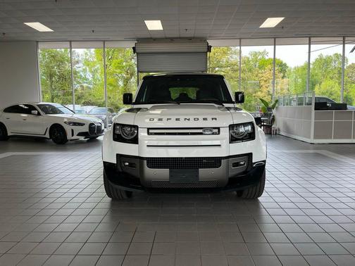 White 2023 Land Rover Defender 110 X-Dynamic SE