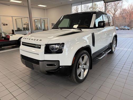 2023 Land Rover Defender 110 X-Dynamic SE