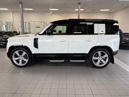 2023 Land Rover Defender 110 X-Dynamic SE