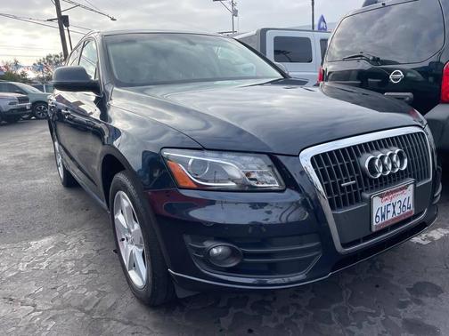 BLACK 2012 Audi Q5 2.0T Premium Plus