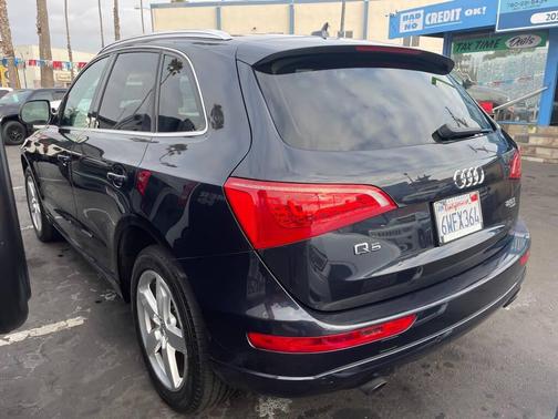 BLACK 2012 Audi Q5 2.0T Premium Plus