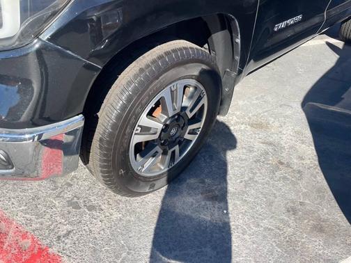 2015 Toyota Tundra SR5