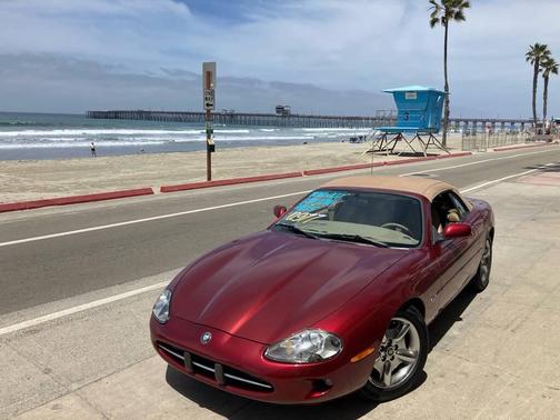 1997 Jaguar XK8 