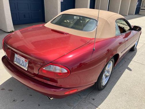 1997 Jaguar XK8 