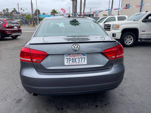 2015 Volkswagen Passat 1.8T Limited Edition