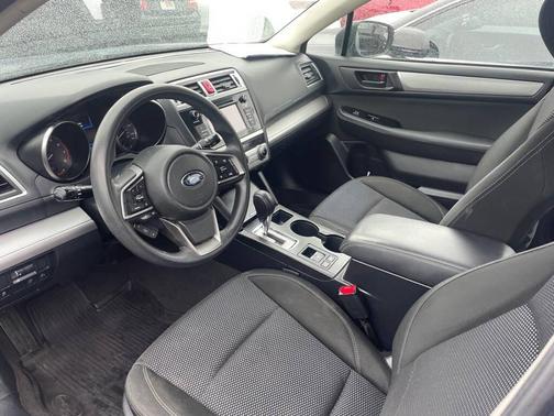 2019 Subaru Outback 2.5i