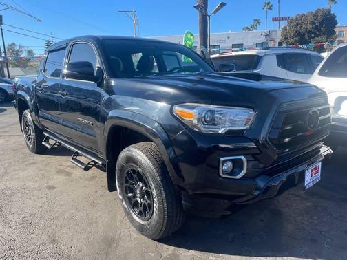 2016 Toyota Tacoma Base