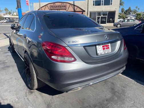 2017 Mercedes-Benz C-Class C 300 4dr Sedan