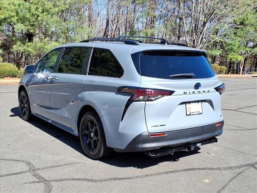 2025 Toyota Sienna Woodland Edition