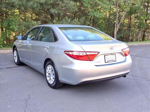 Celestial Silver Metallic 2016 Toyota Camry LE