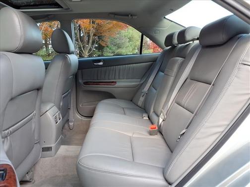 2005 Toyota Camry XLE V6