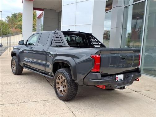 2025 Toyota Tacoma Hybrid Trailhunter