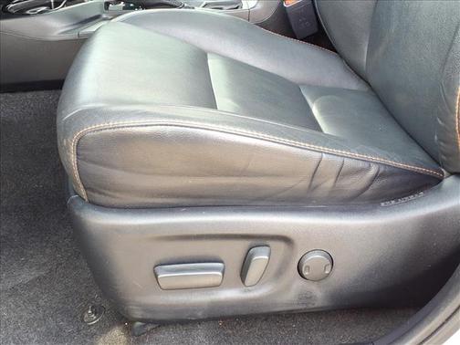 2017 Toyota RAV4 Hybrid SE