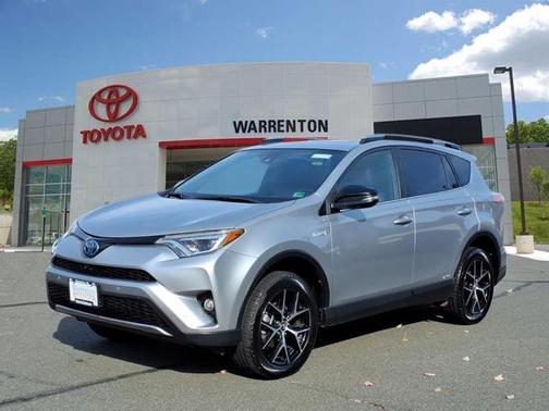 2017 Toyota RAV4 Hybrid SE