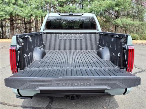 2025 Toyota Tundra Hybrid Platinum