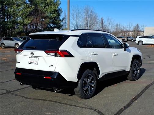 2025 Toyota RAV4 Hybrid SE