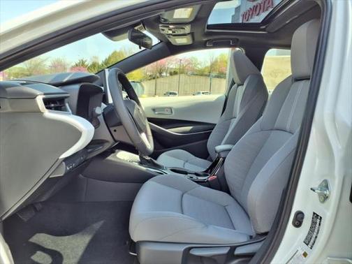 2025 Toyota Corolla Hybrid SE
