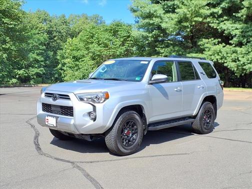 2024 Toyota 4Runner TRD Off Road