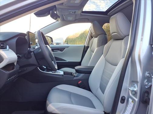 2025 Toyota RAV4 Hybrid Limited