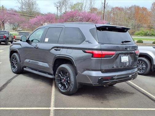 2025 Toyota Sequoia Platinum