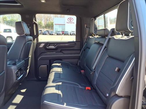 2024 GMC Sierra 2500 AT4X