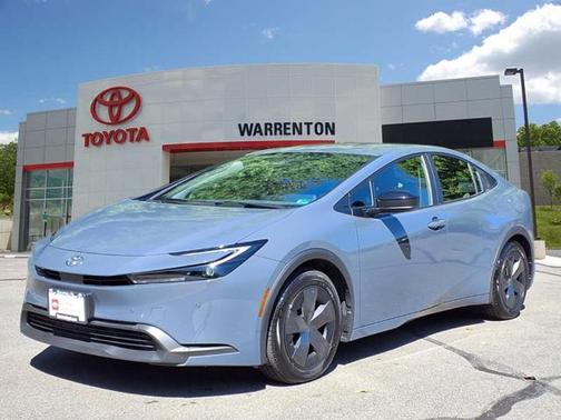 2024 Toyota Prius LE
