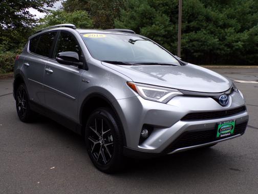 2018 Toyota RAV4 Hybrid SE