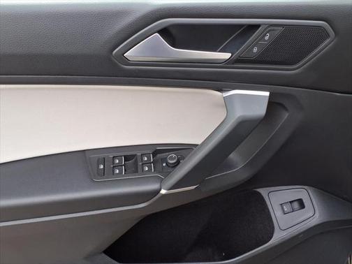 2020 Volkswagen Tiguan 2.0T SEL