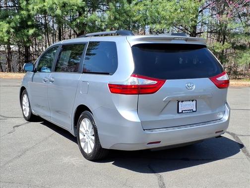 Silver Sky Metallic 2015 Toyota Sienna XLE