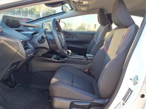 2024 Toyota Prius Prime SE