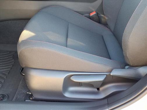 2024 Toyota Prius Prime SE