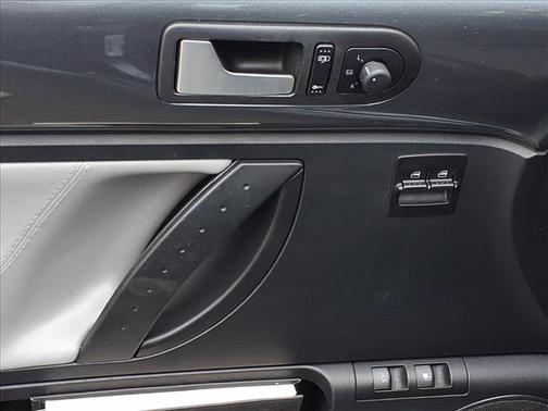 2003 Volkswagen New Beetle Turbo S