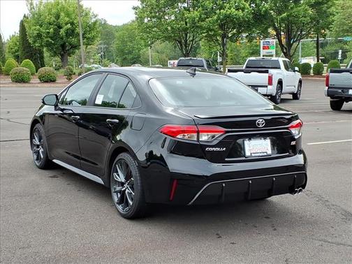 Midnight Black Metallic 2026 Toyota Corolla SE