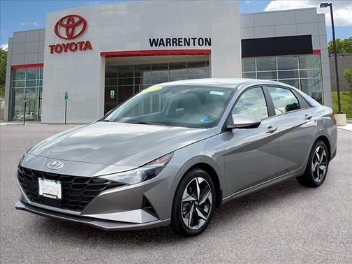 Fluid Metal 2023 Hyundai ELANTRA SEL