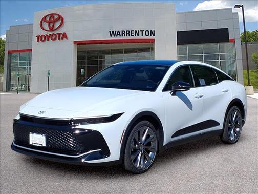 Oxygen White 2026 Toyota Crown Limited