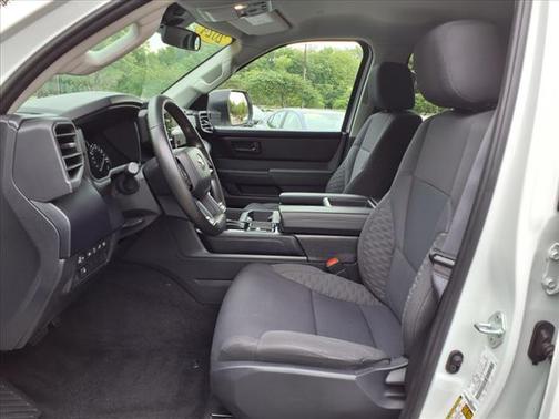 2024 Toyota Tundra SR