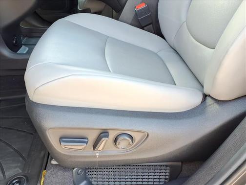 Magnetic Gray Metallic 2025 Toyota Sienna XLE