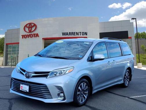 2019 Toyota Sienna Limited Premium