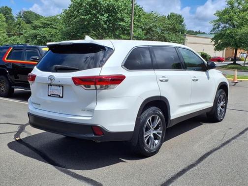 2019 Toyota Highlander LE Plus