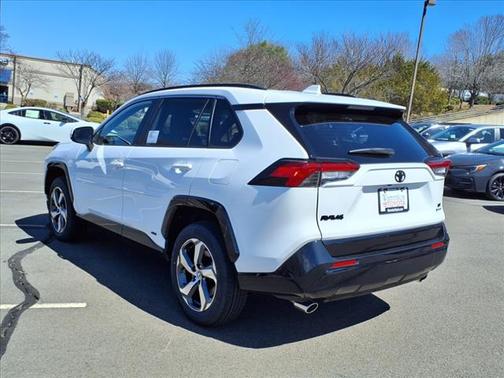 2025 Toyota RAV4 Hybrid SE