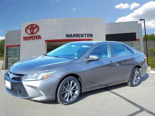 Photo 1 of 18 of 2017 Toyota Camry XSE
