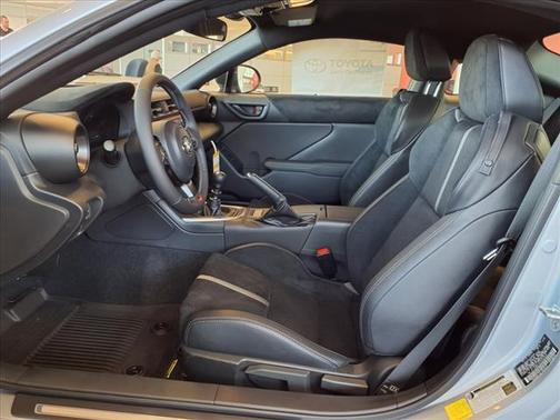 2025 Toyota GR86 Premium