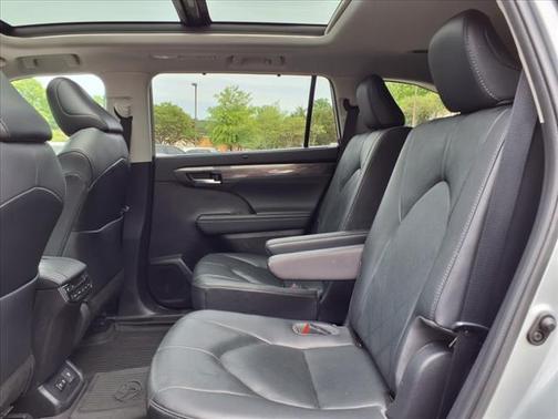 2020 Toyota Highlander Platinum