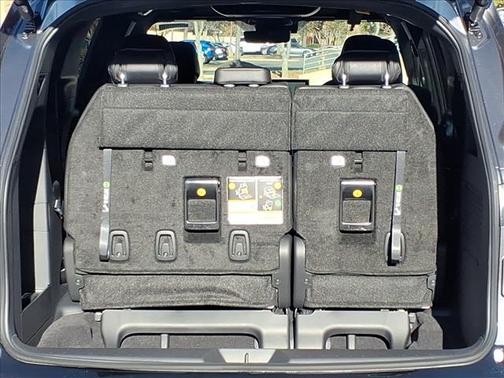 2025 Toyota Sienna Platinum